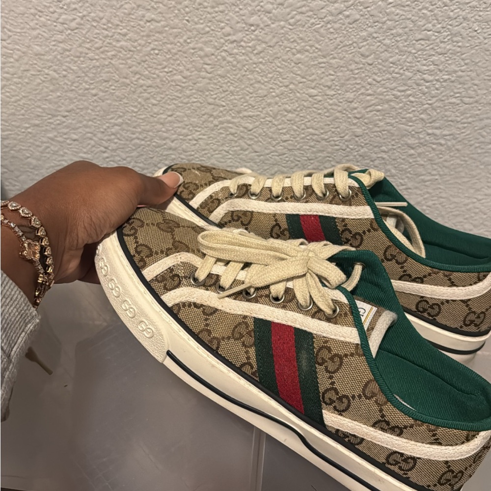Gucci Beige and Green Women's Sneakers